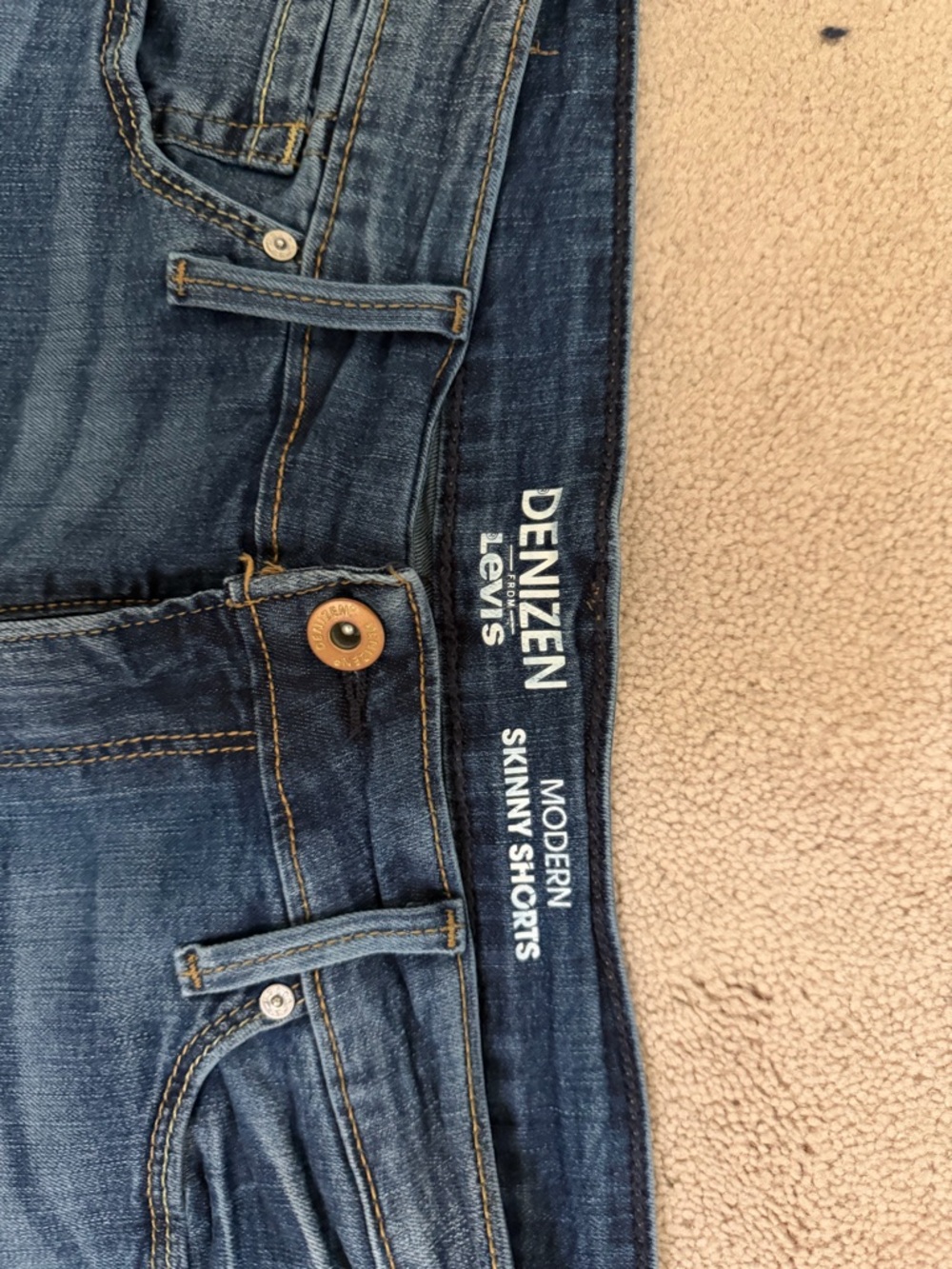 Levi's Denizen Modern Skinny Denim Shorts - Blue women’s size 31/12 - Picture 3 of 8